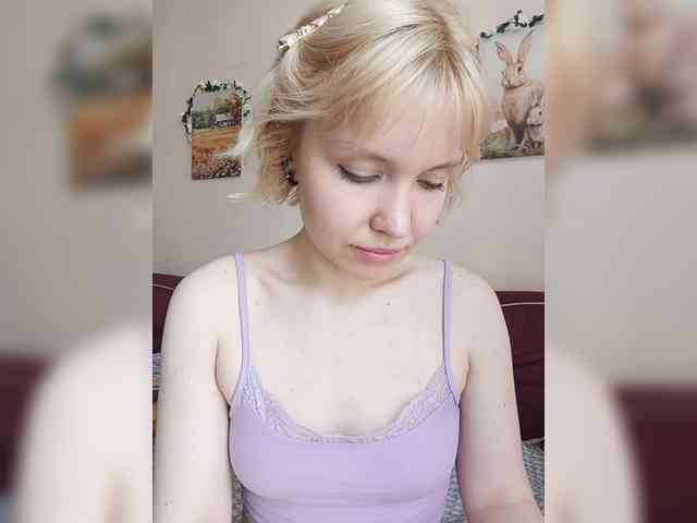 LadyAnny webcam