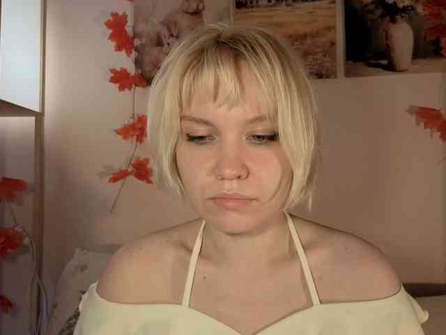 LadyAnny webcam