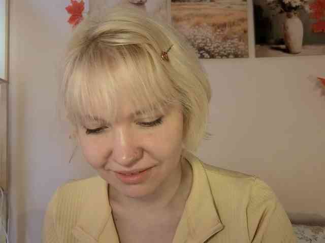 LadyAnny webcam