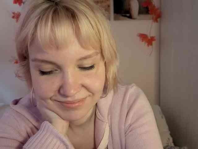 LadyAnny webcam