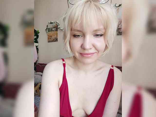 LadyAnny webcam