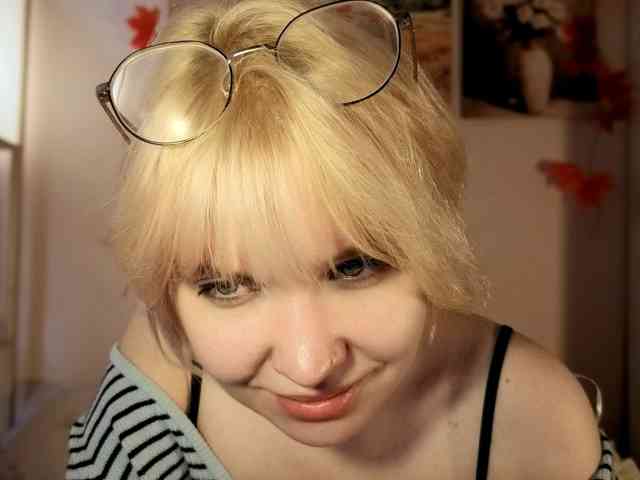 LadyAnny webcam
