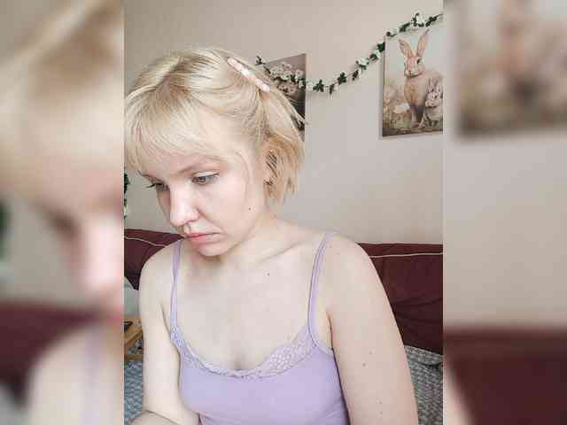 LadyAnny webcam
