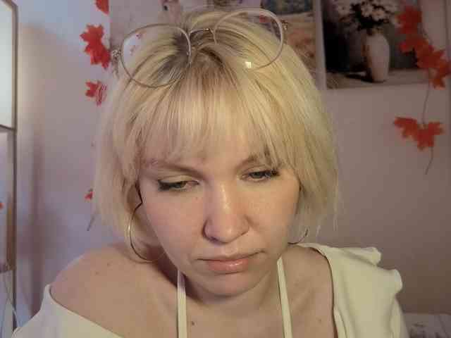 LadyAnny webcam