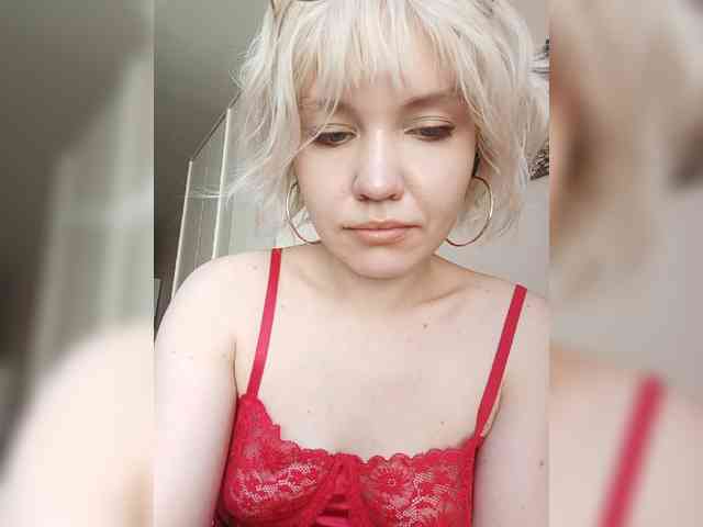 LadyAnny webcam