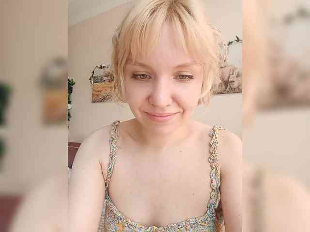 LadyAnny webcam