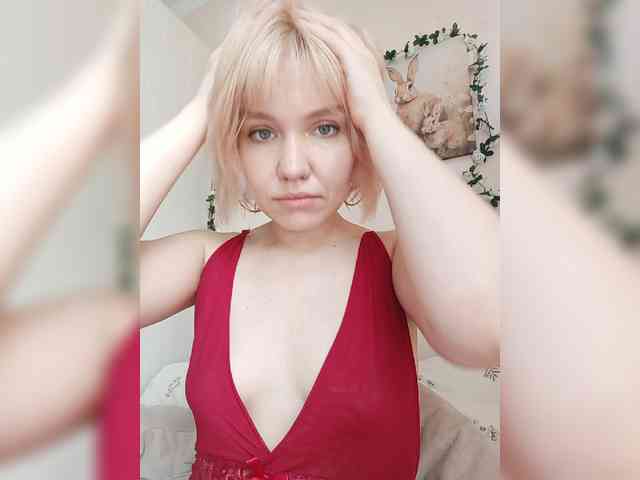 LadyAnny webcam