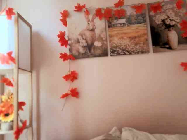 LadyAnny webcam