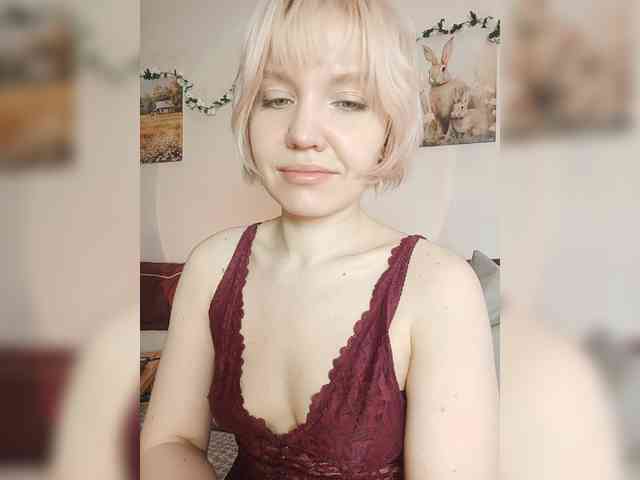 LadyAnny webcam