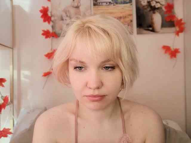 LadyAnny webcam