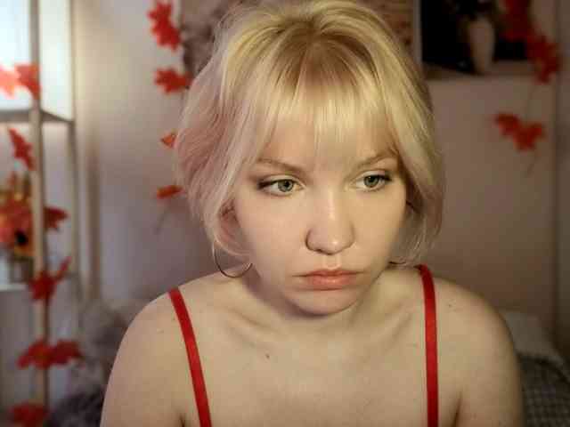 LadyAnny webcam