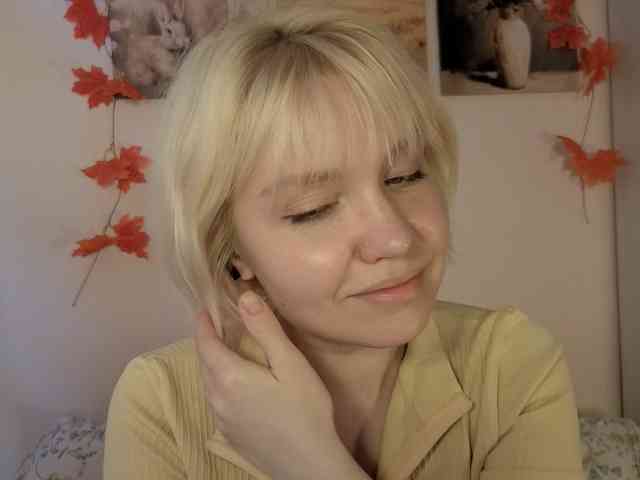 LadyAnny webcam