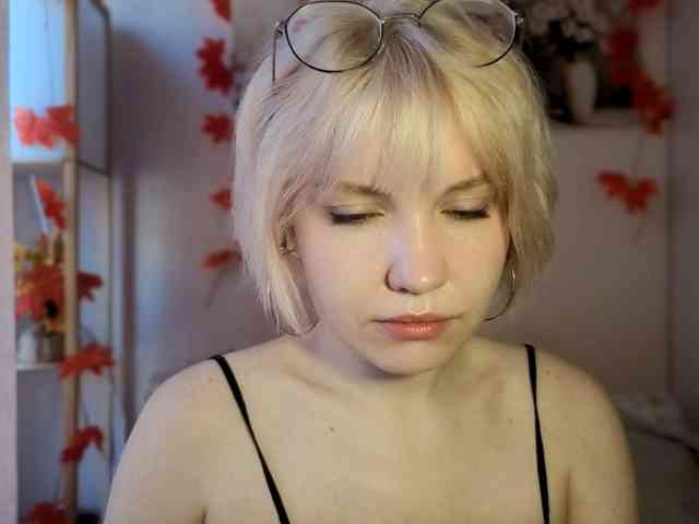 LadyAnny webcam