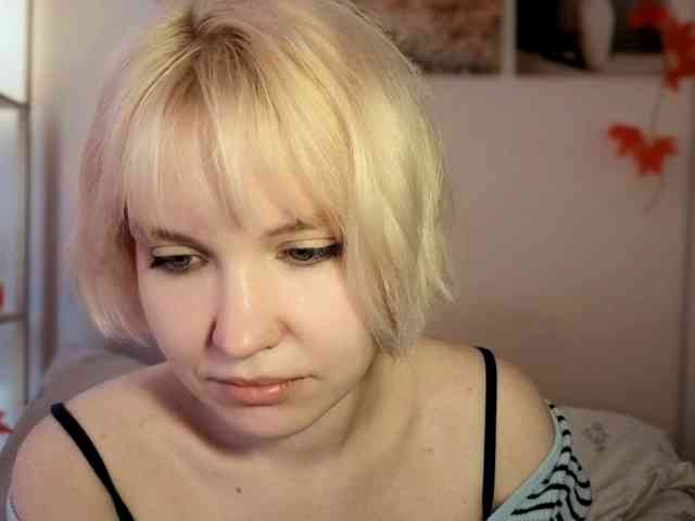 LadyAnny webcam