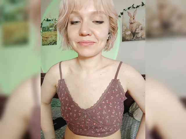 LadyAnny webcam