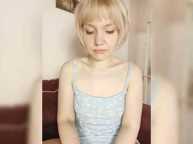LadyAnny webcam