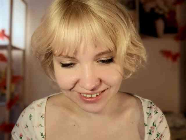 LadyAnny webcam