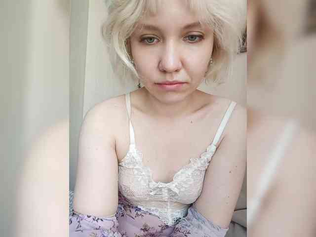 LadyAnny webcam