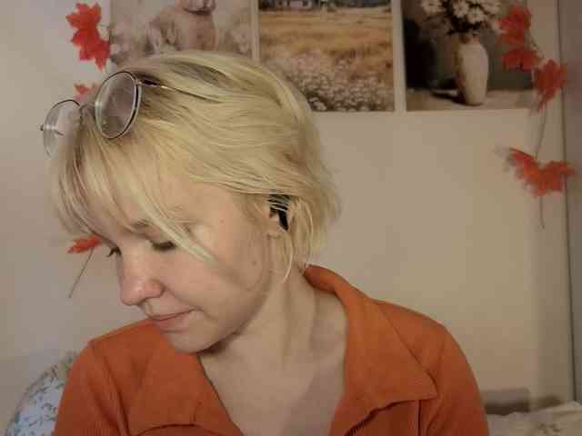 LadyAnny webcam