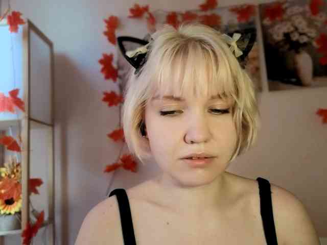 LadyAnny webcam