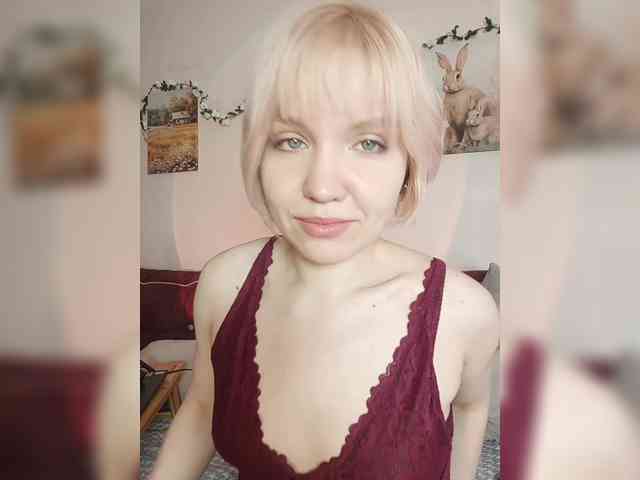 LadyAnny webcam