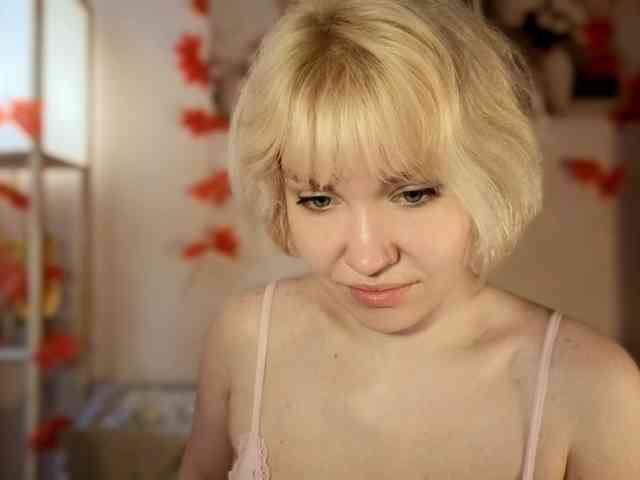 LadyAnny webcam
