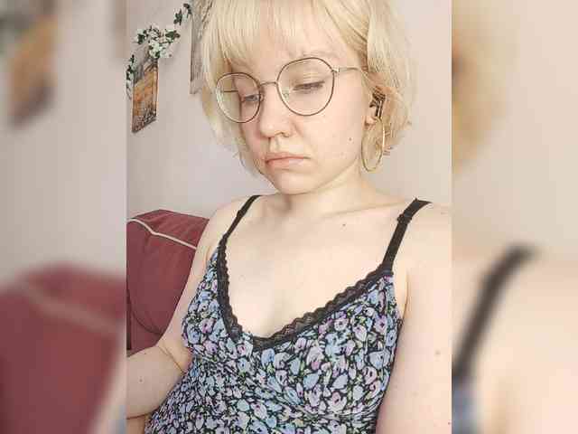 Model: LadyAnny