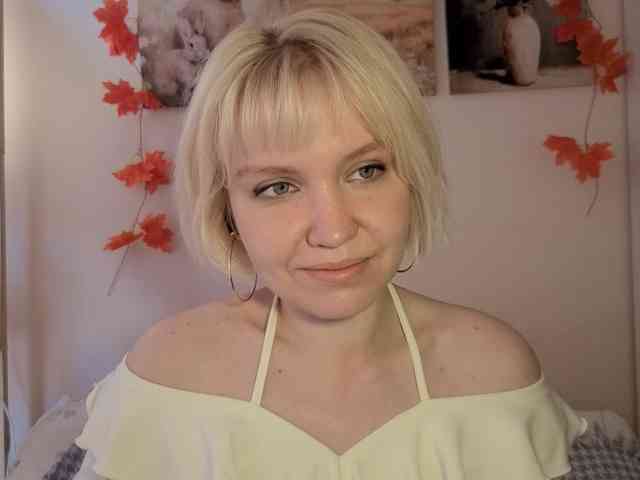 LadyAnny webcam