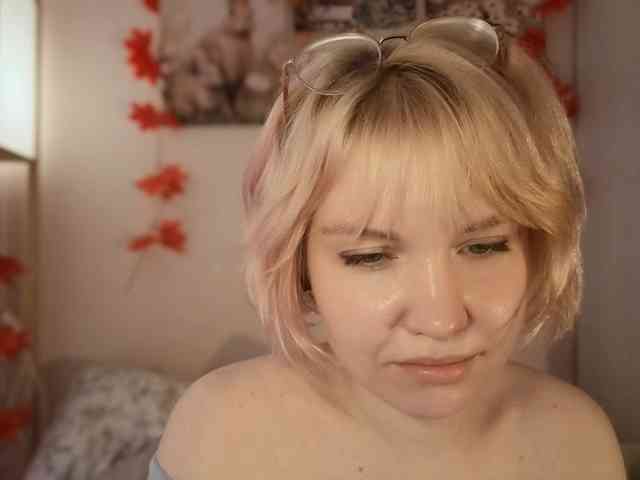 LadyAnny webcam