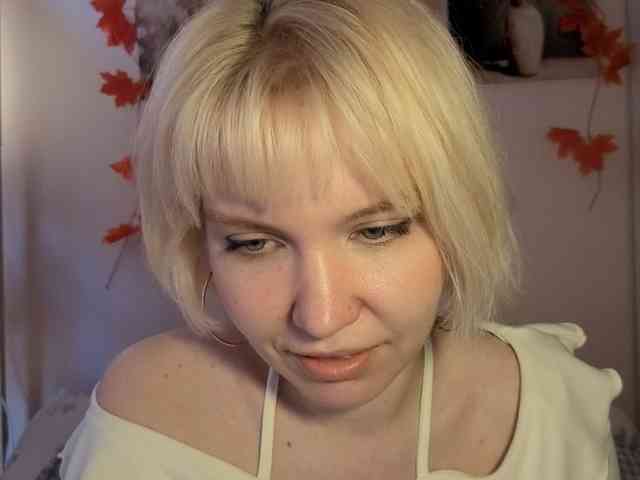 LadyAnny webcam