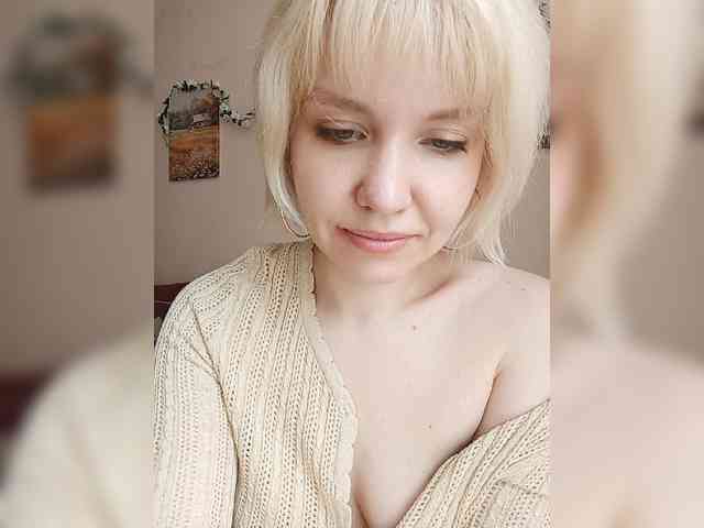 LadyAnny webcam