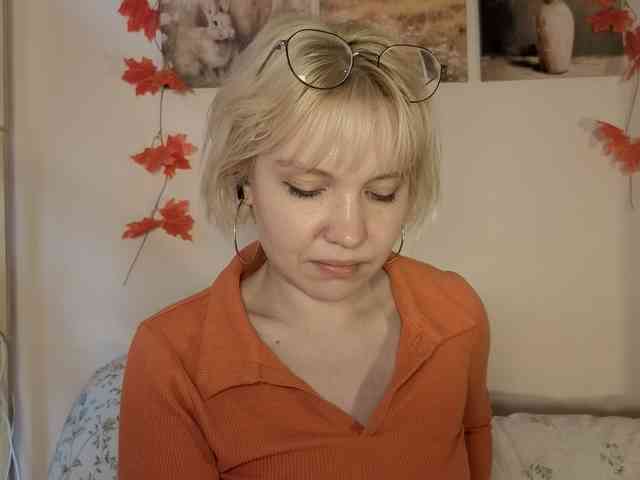 LadyAnny webcam