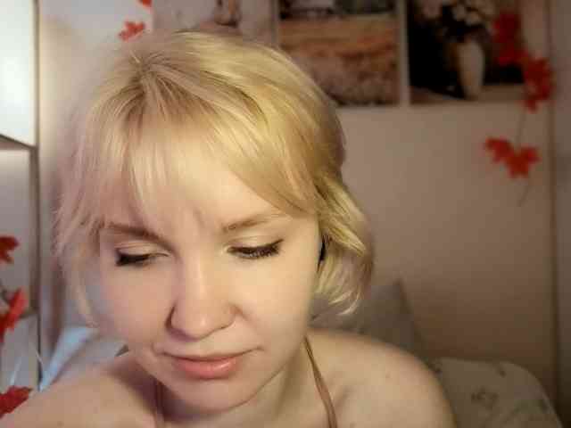 LadyAnny webcam