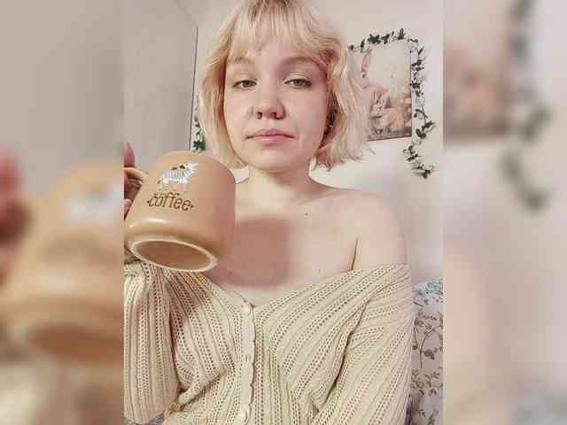 LadyAnny webcam