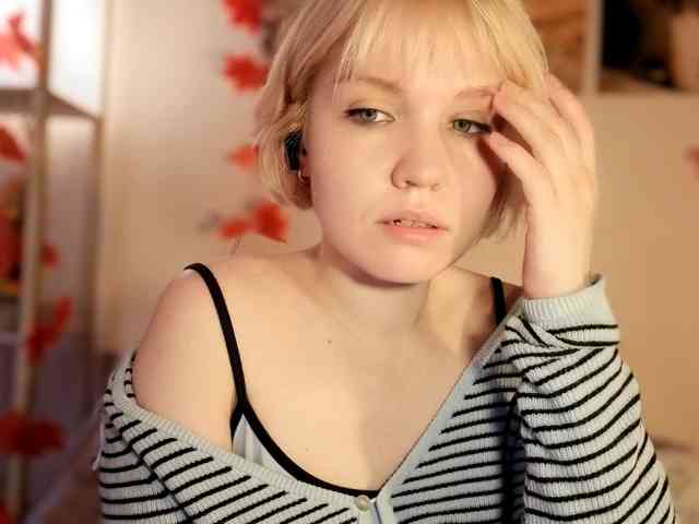 LadyAnny webcam