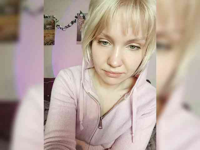LadyAnny webcam