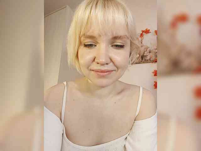 LadyAnny webcam