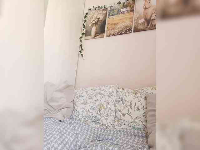 LadyAnny webcam