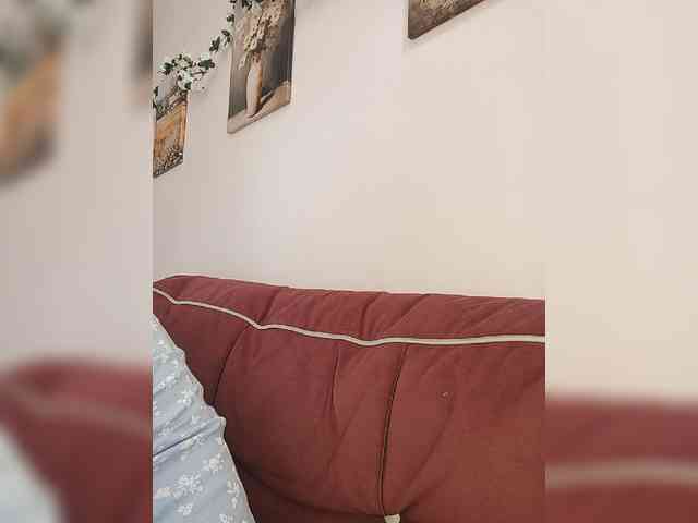 LadyAnny webcam
