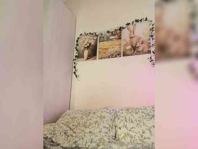 LadyAnny webcam
