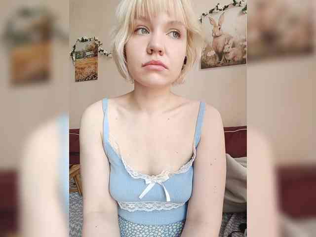 LadyAnny webcam