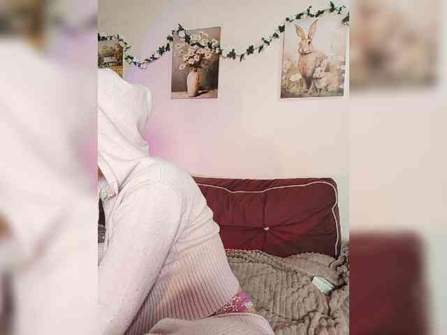 LadyAnny webcam