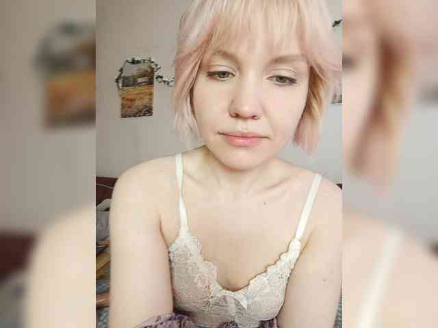 LadyAnny webcam