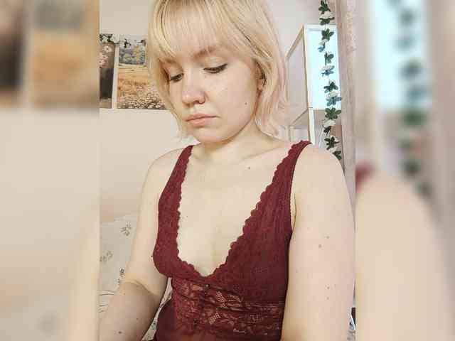 LadyAnny webcam