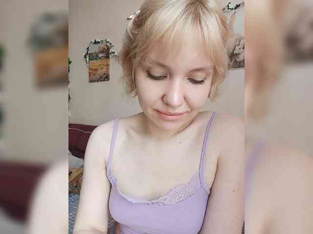 LadyAnny webcam