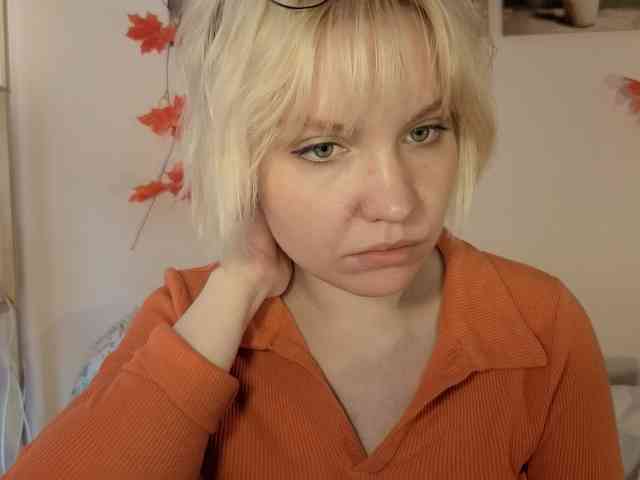 LadyAnny webcam