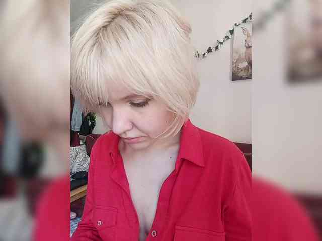 LadyAnny webcam
