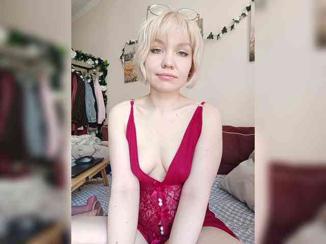 LadyAnny webcam