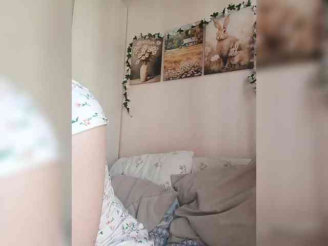 LadyAnny webcam
