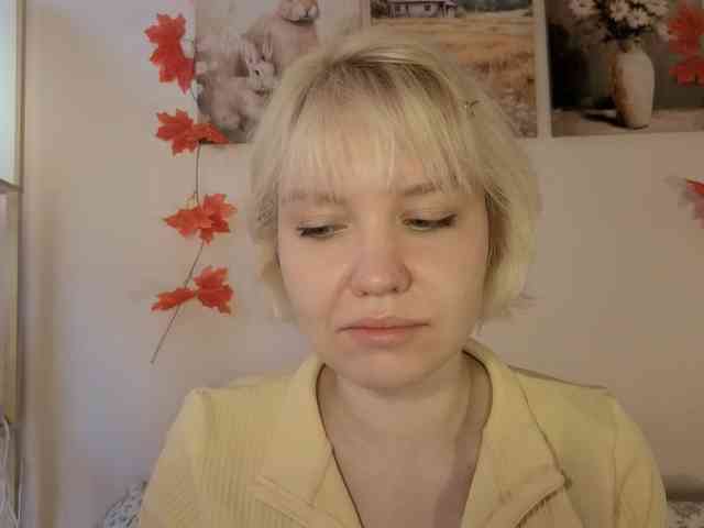 LadyAnny webcam
